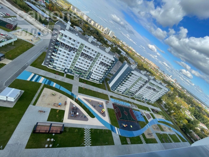 2-комн квартира в новом доме улица Героев Космоса