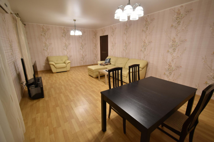 2-комн квартира Гоголя ул, 63/1