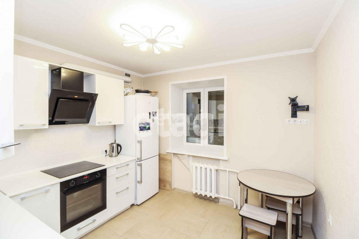 2-комн квартира Избышева, 8