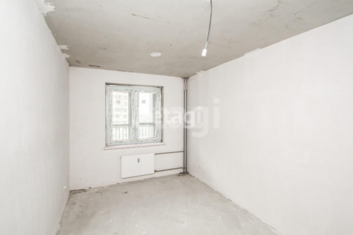 3-комн квартира Алматинская, 12
