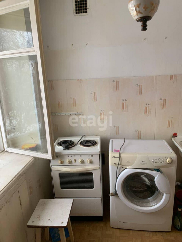 2-комн квартира Комбинатская, 38