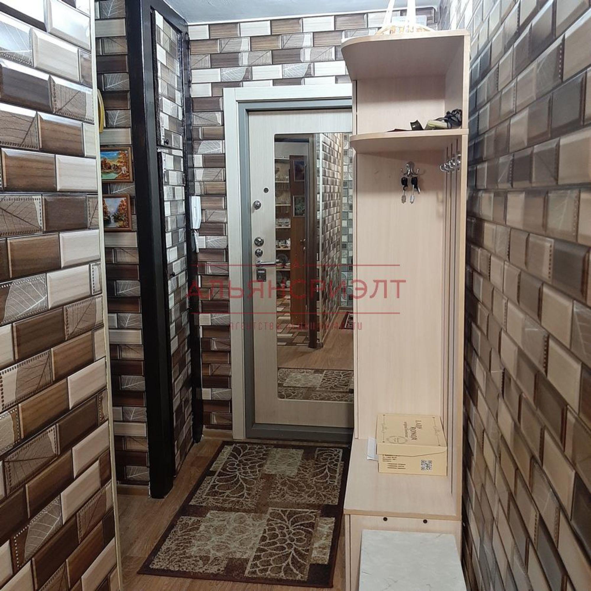 Купить квартиру за 4 450 000 рублей на ул. Выборная,101/3