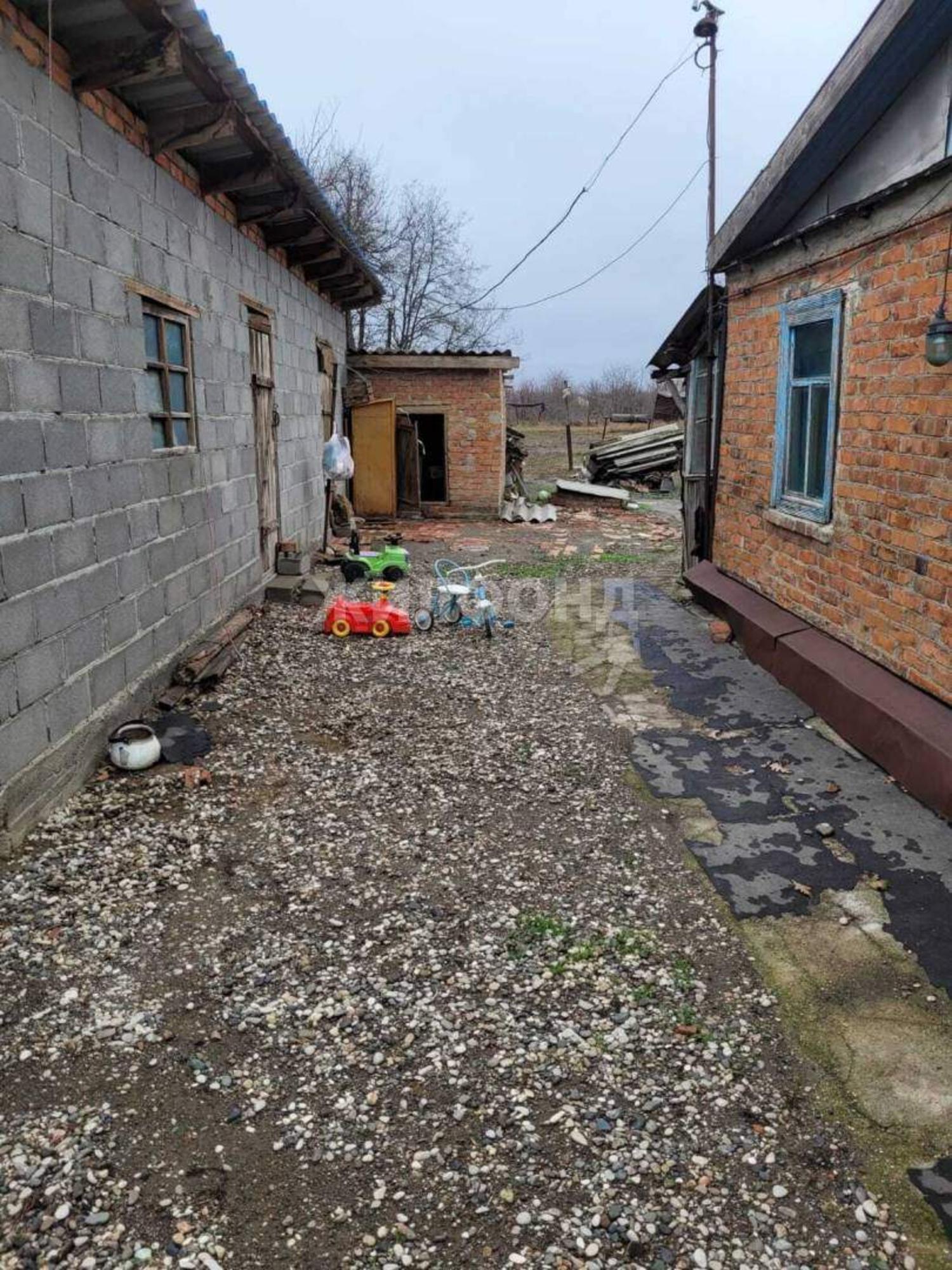 Купить дачу, дом, коттедж за 1 550 000 рублей на Ленина улица