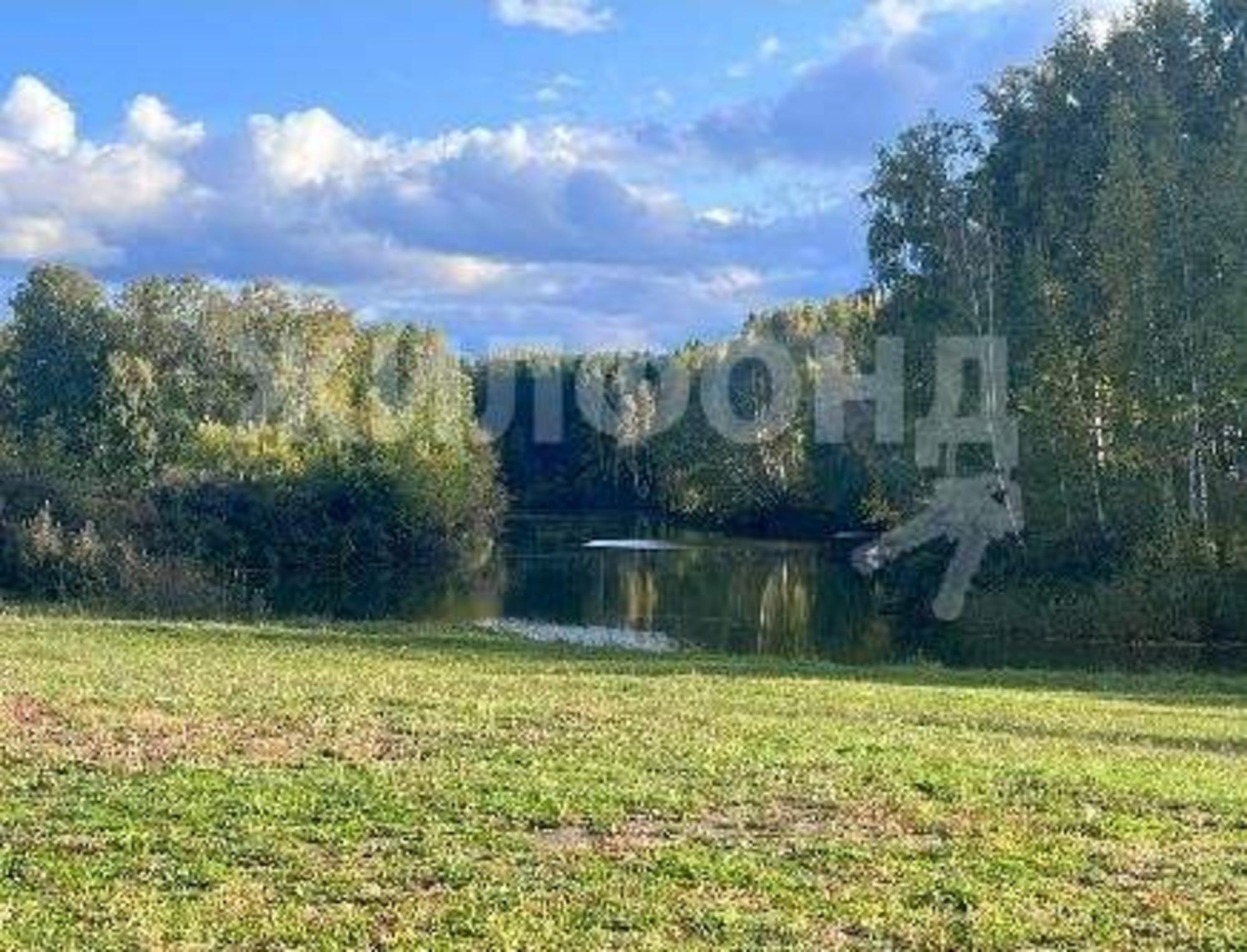 Купить землю, земельный участок за 1 600 000 рублей на Полевая улица