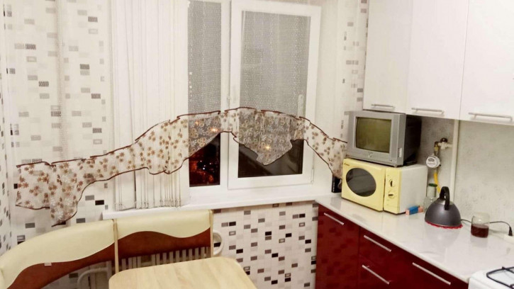 4-комн квартира Щорса улица, 38