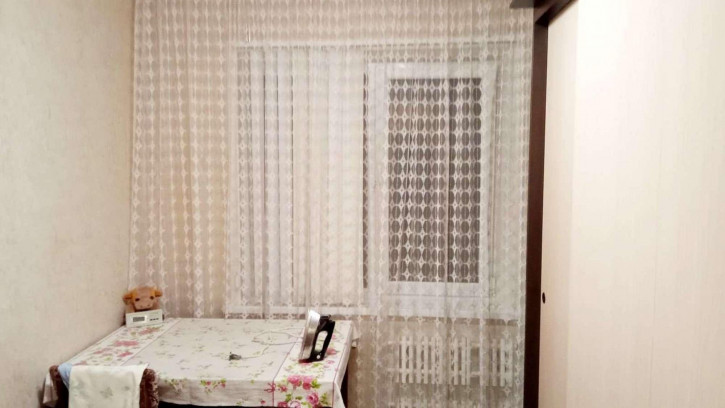 4-комн квартира Щорса улица, 38