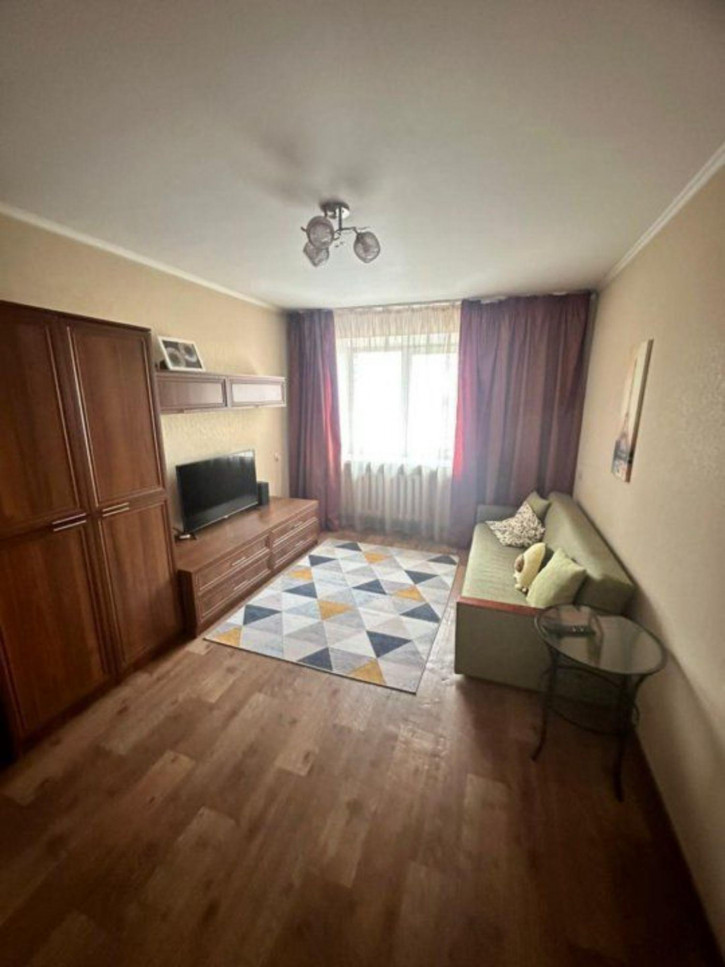 2-комн квартира Безыменского ул, 17Г