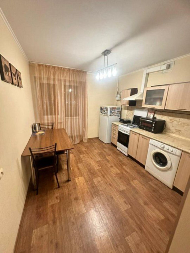 2-комн квартира Безыменского ул, 17Г