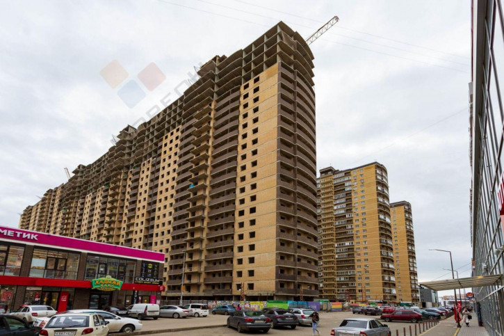 1-комн квартира в новом доме Петра Метальникова ул, 36
