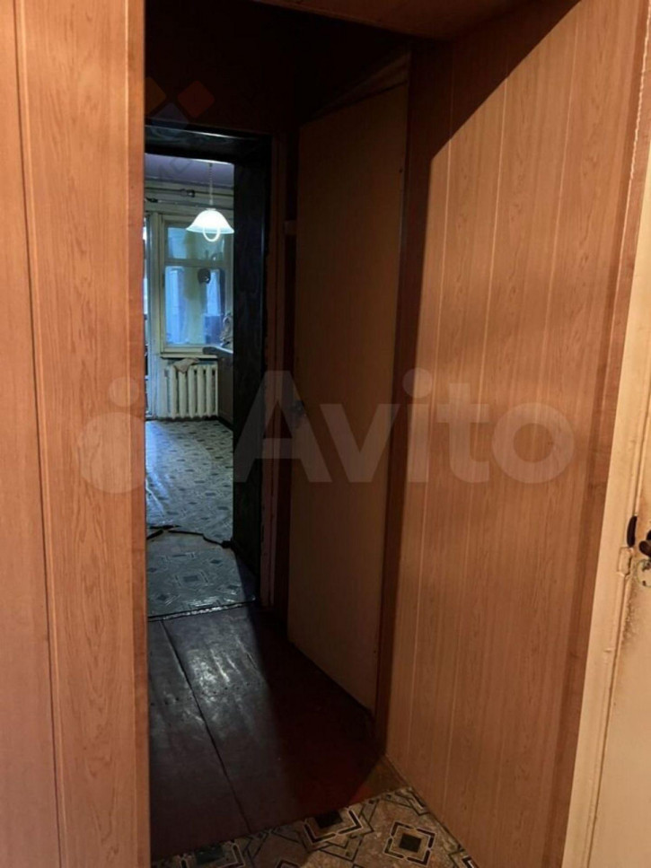 4-комн квартира Светлая ул, 7