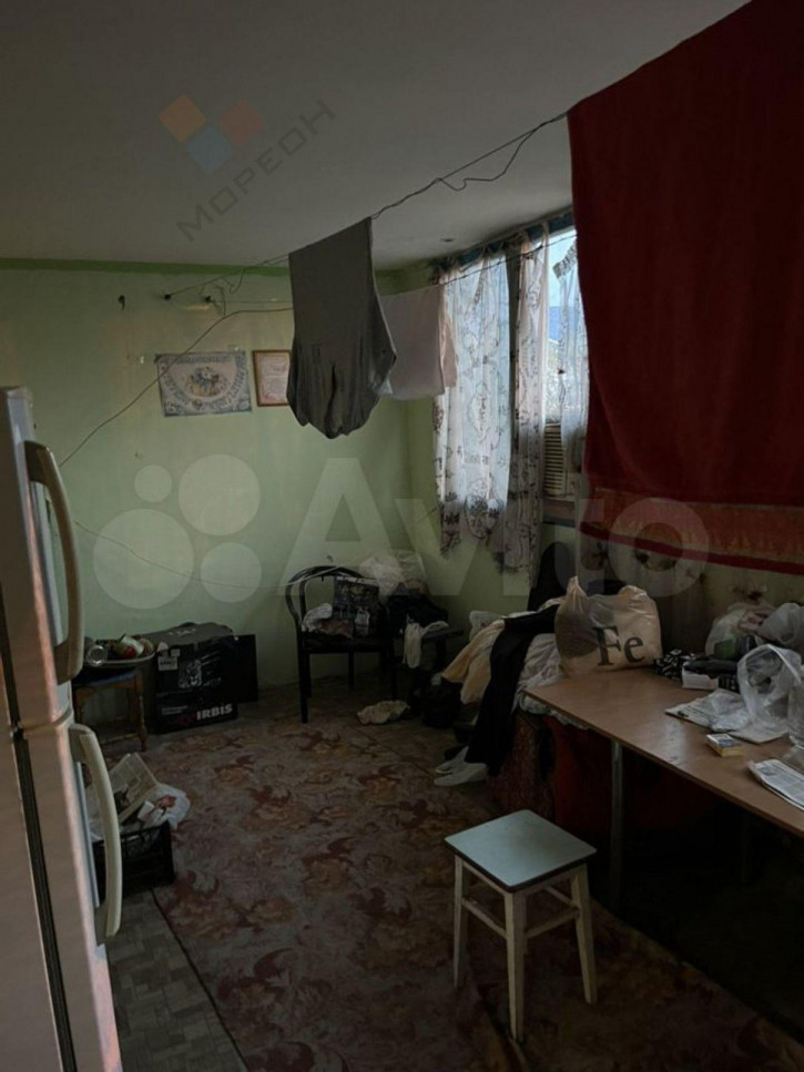 4-комн квартира Светлая ул, 7