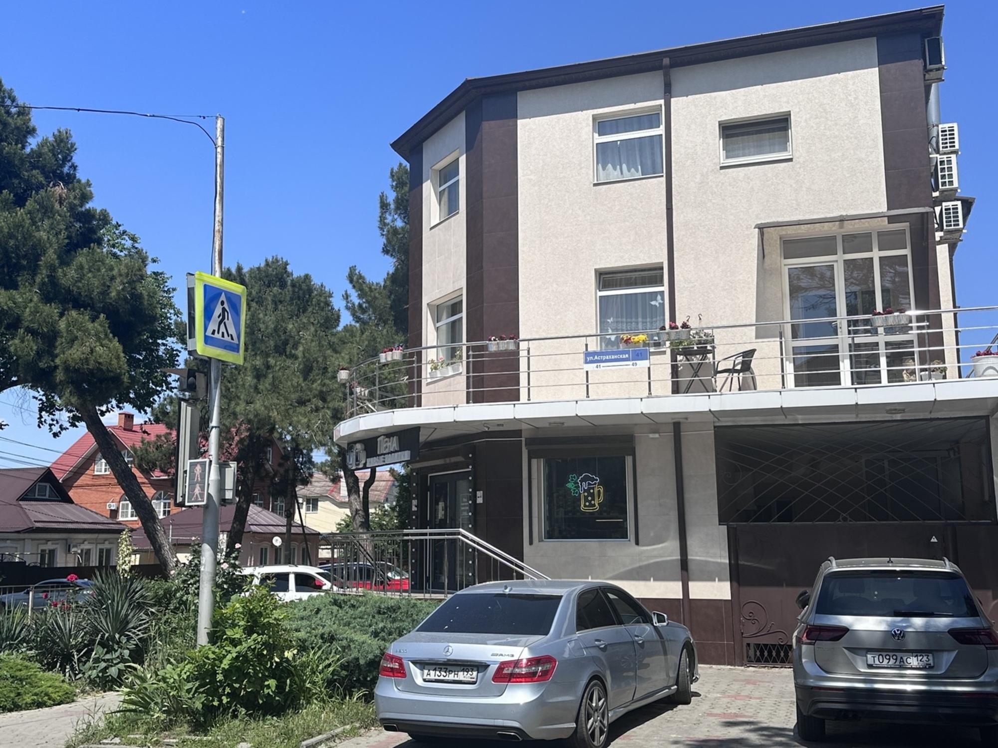 Купить дачу, дом, коттедж за 50 000 000 рублей на улица Самбурова