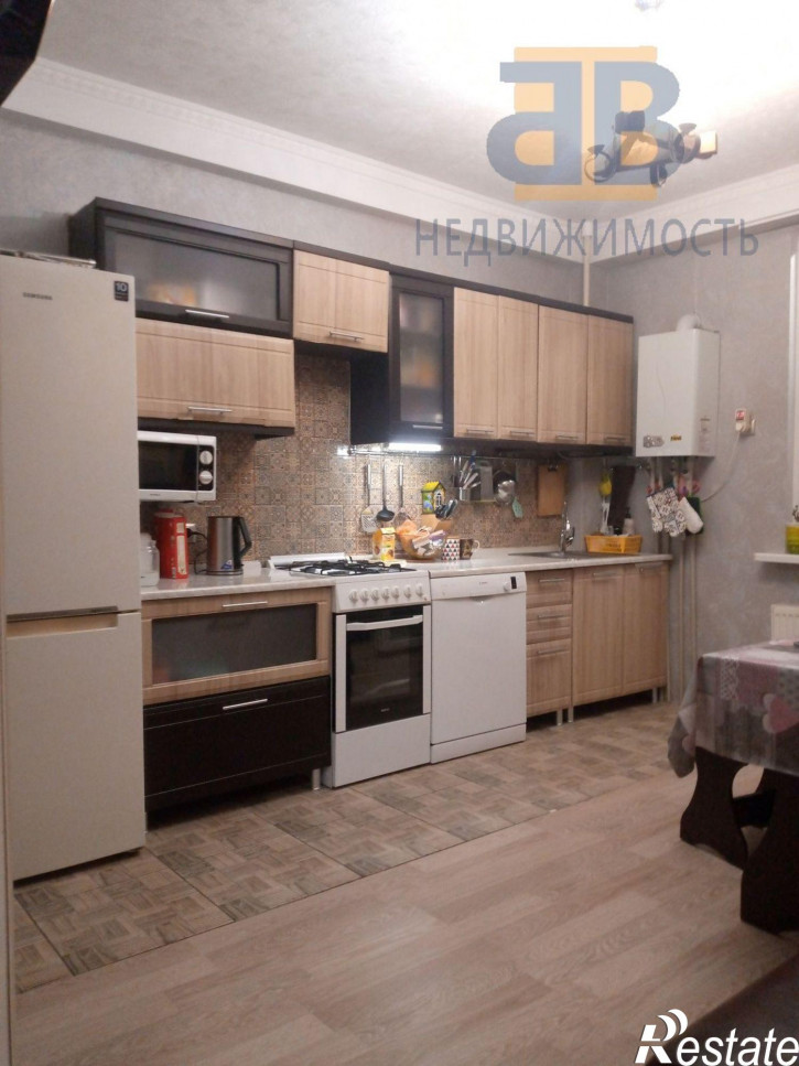 2-комн квартира Генерала Острякова пр-кт, 229/1