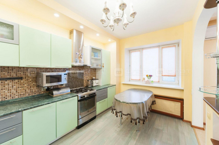3-комн квартира ул. Патриса Лумумбы, дом 58