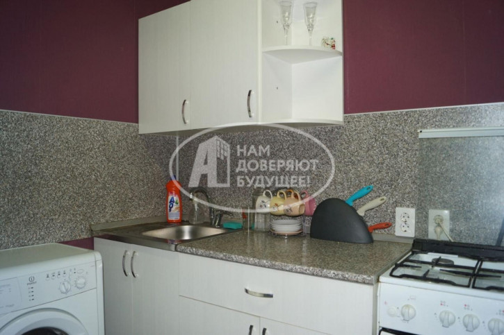 2-комн квартира улица Жуковского, 19