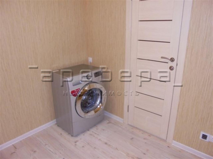 2-комн квартира Партизана Железняка, 21г