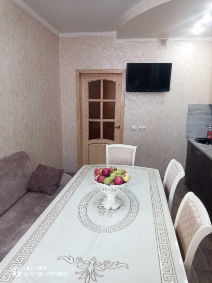 2-комн квартира улица Лермонтова, 118