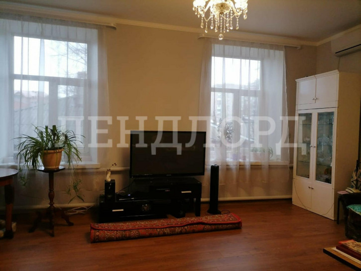 3-комн квартира улица Закруткина, 36/19