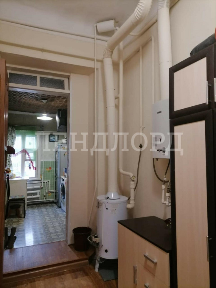 3-комн квартира улица Закруткина, 36/19