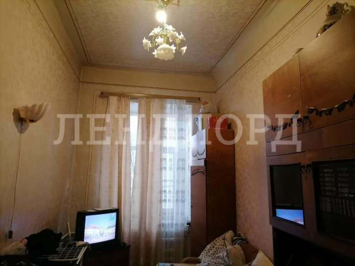 3-комн квартира улица Закруткина, 36/19