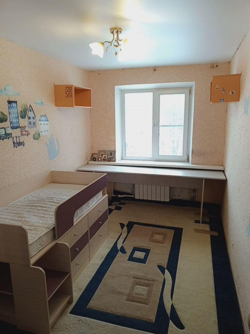Продажа 2-комн квартиры Северодонецкая ул, 3