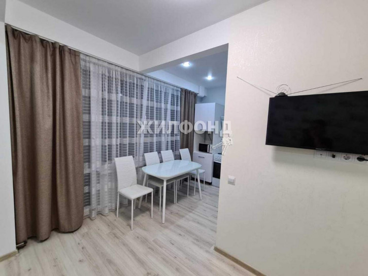 2-комн квартира Пчеловодов улица, д.3