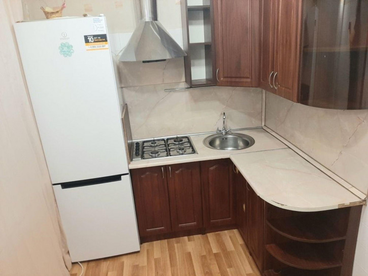 2-комн квартира Ленина пр-кт, 37/73