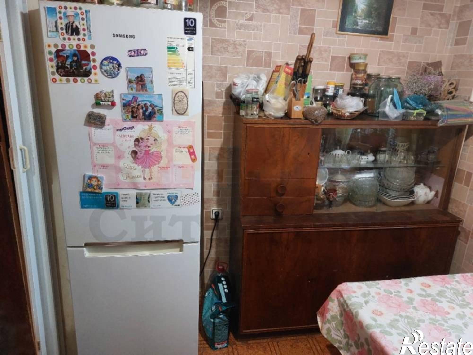 Купить квартиру за 10 000 000 рублей на Ленина ул., 42