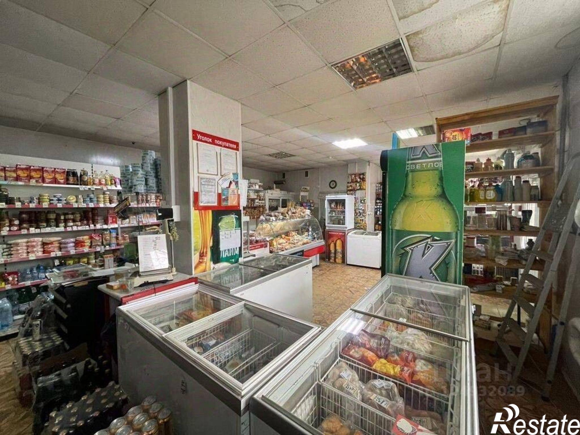 Купить торговое помещение за 4 800 150 рублей на ул Белинского, 6