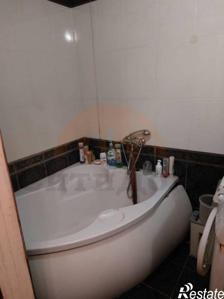 3-комн квартира Ленина ул., 42
