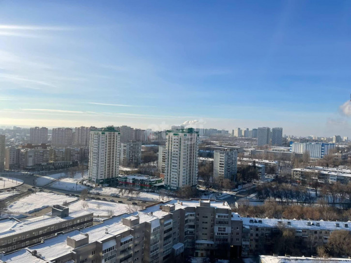 2-комн квартира Советской армии, 131А