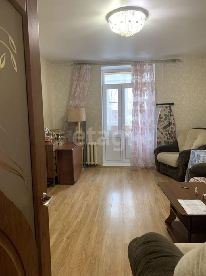 3-комн квартира Елизарова, 26