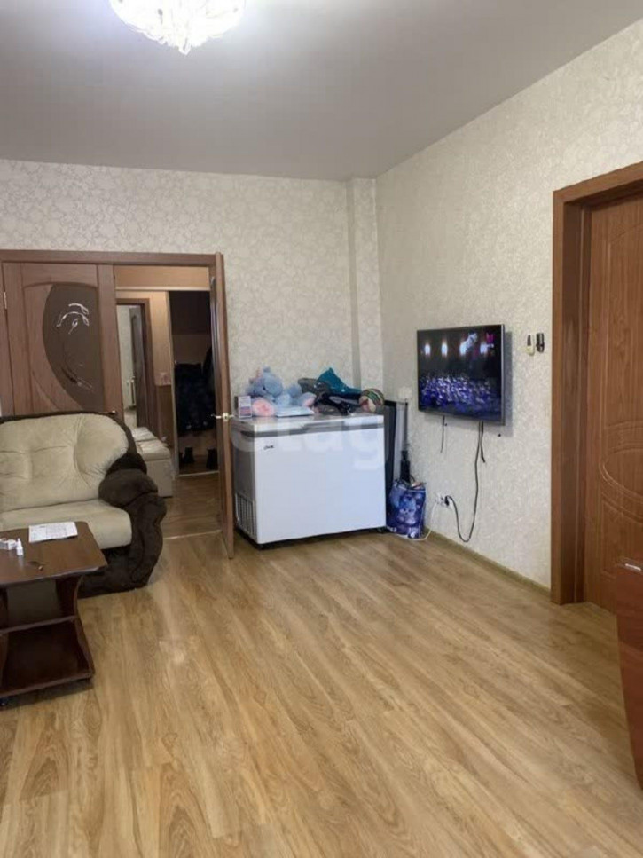 3-комн квартира Елизарова, 26