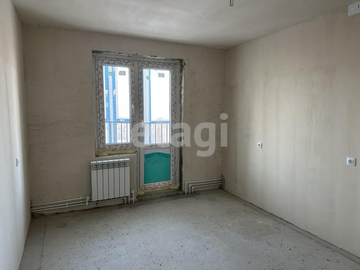 3-комн квартира Южный пр., 3