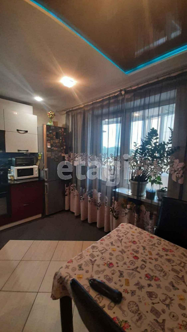 3-комн квартира Давыдовский-3 мкр., 9