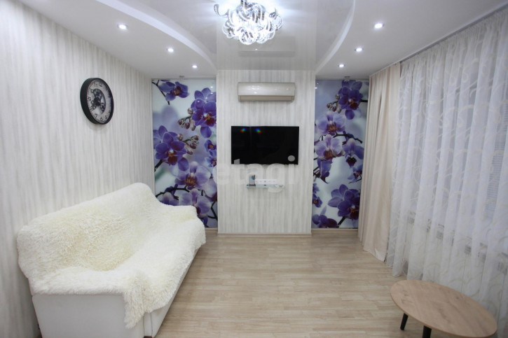 2-комн квартира Пастуховская, 34/20