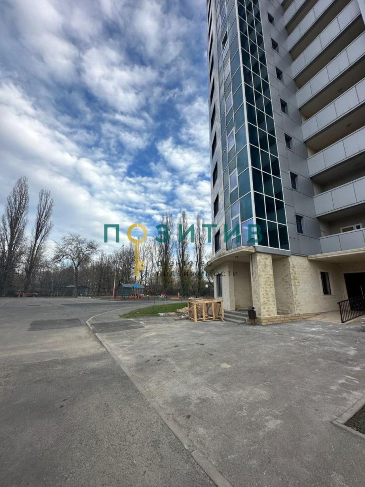 Купить квартиру за 9 400 000 рублей на Бунимовича ул, 1 а