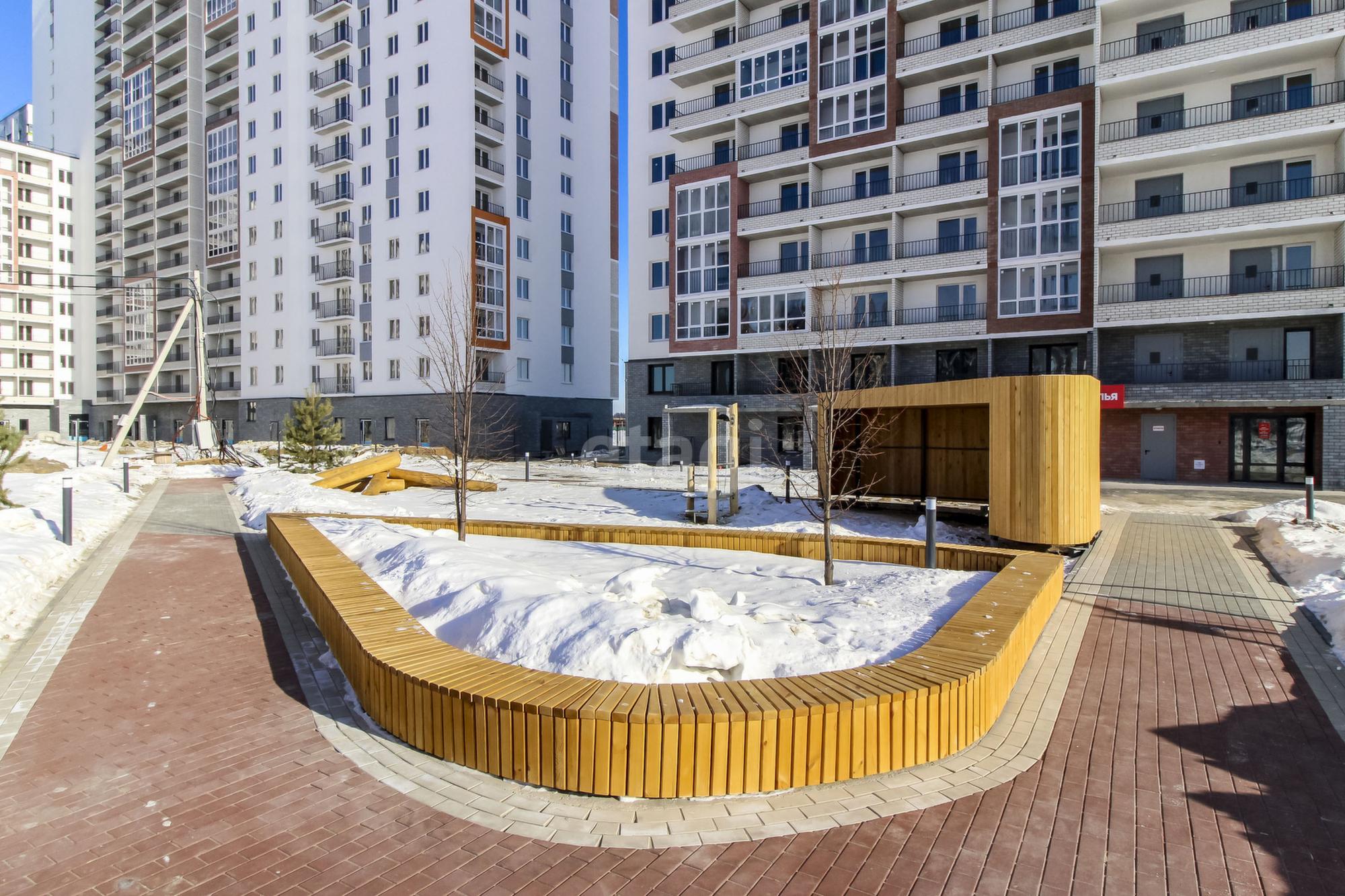 Купить студию за 3 400 000 рублей на Петра Ершова, 10