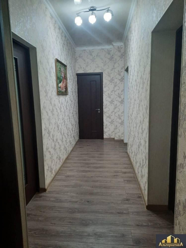 2-комн квартира Балахонова ул.