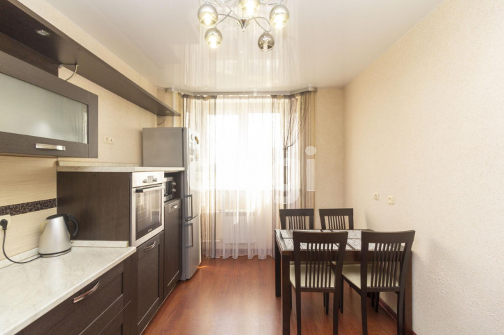1-комн квартира Самарцева, 8