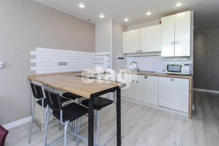 3-комн квартира Федюнинского, 60/2