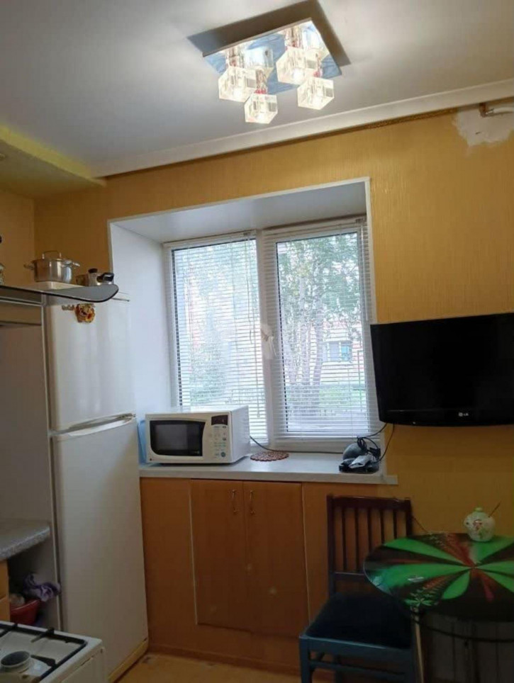 2-комн квартира Игримская, 16