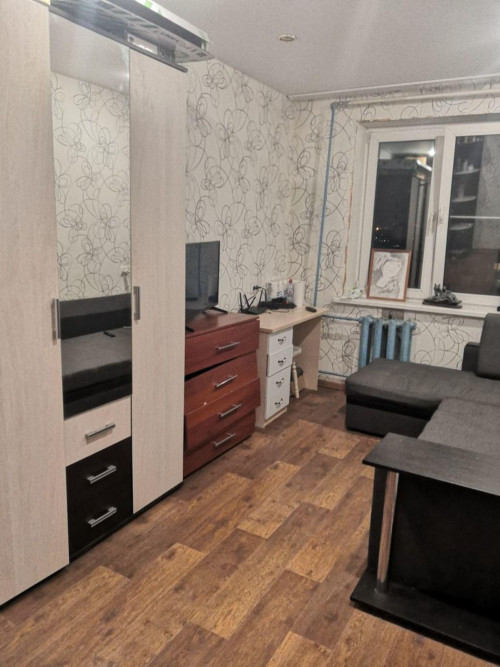 Продажа 3-комн квартиры Мельникова ул, 8