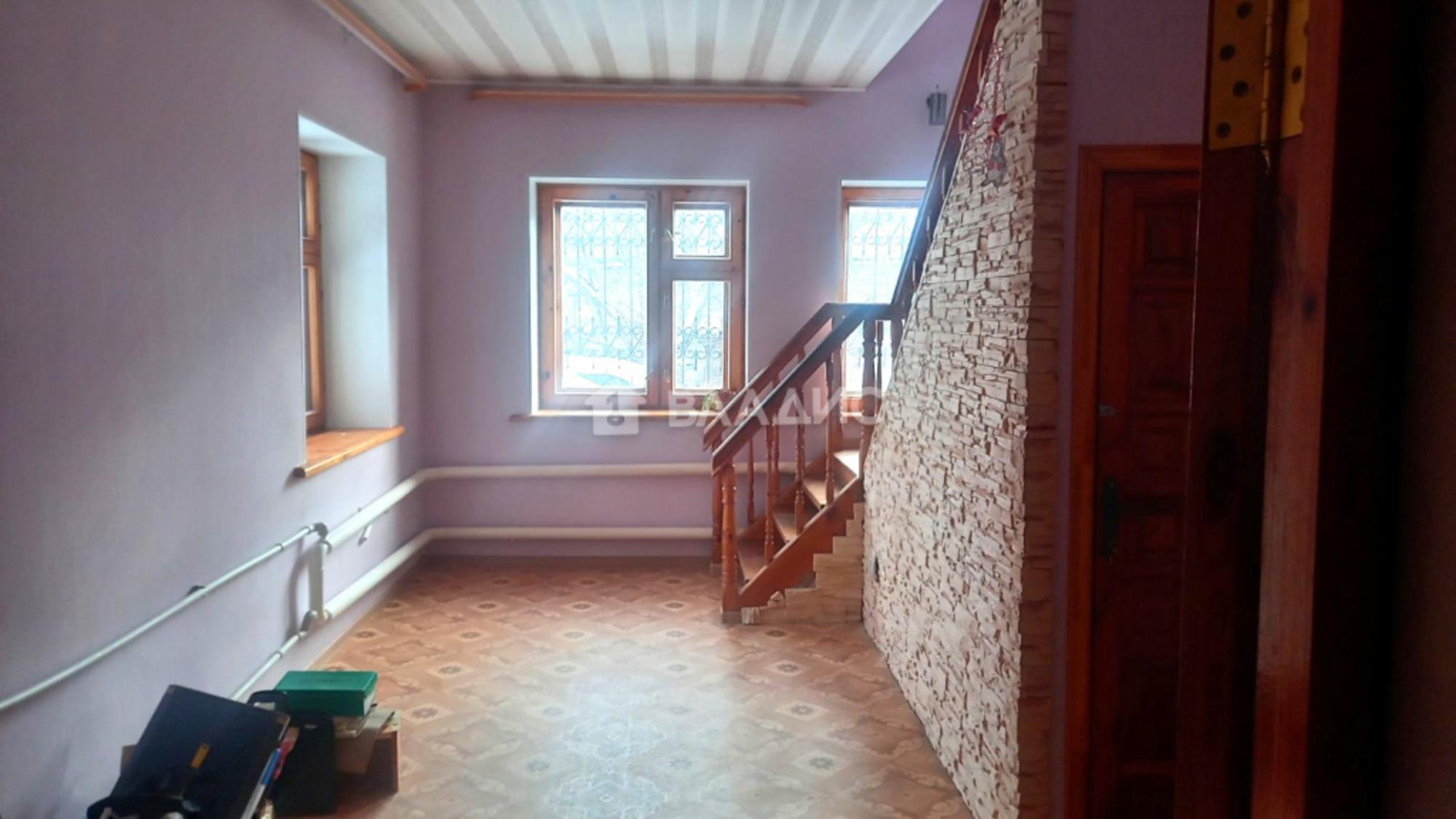 Купить дачу, дом, коттедж за 13 500 000 рублей на Объединения ул, 12А