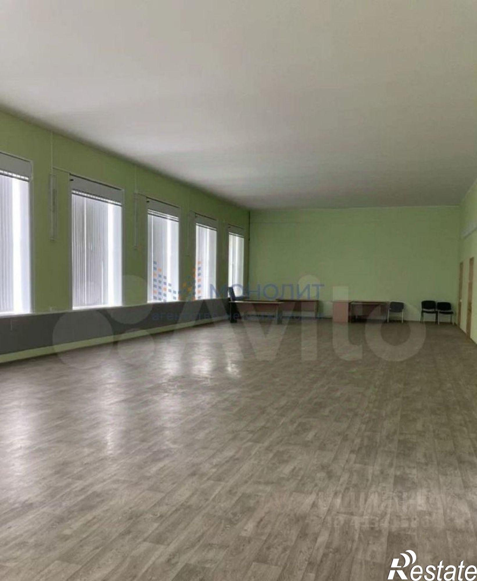Купить ОСЗ, отдельно стоящее здание за 85 001 700 рублей на улица Фучика, 12