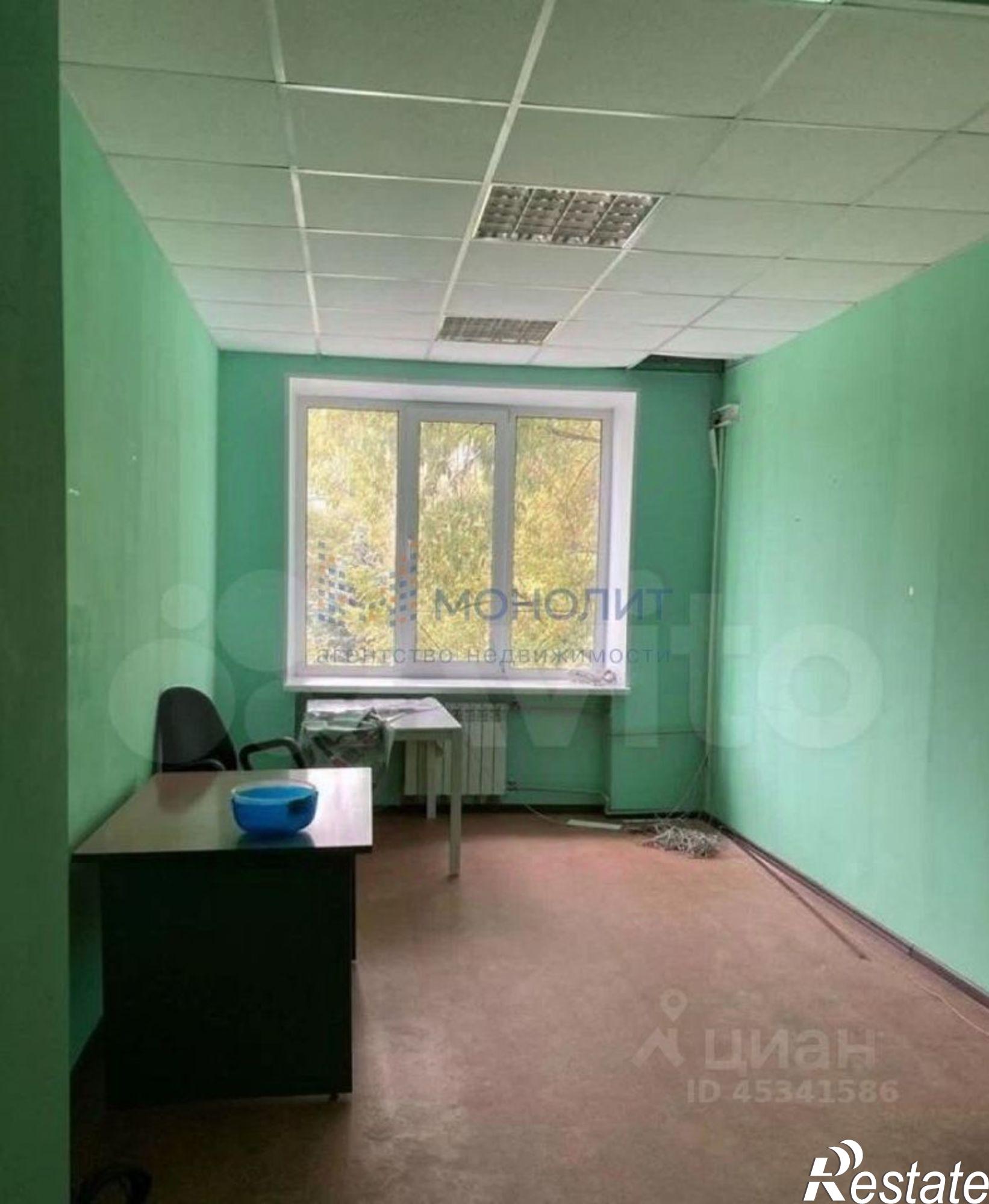 Купить ОСЗ, отдельно стоящее здание за 85 001 700 рублей на улица Фучика, 12