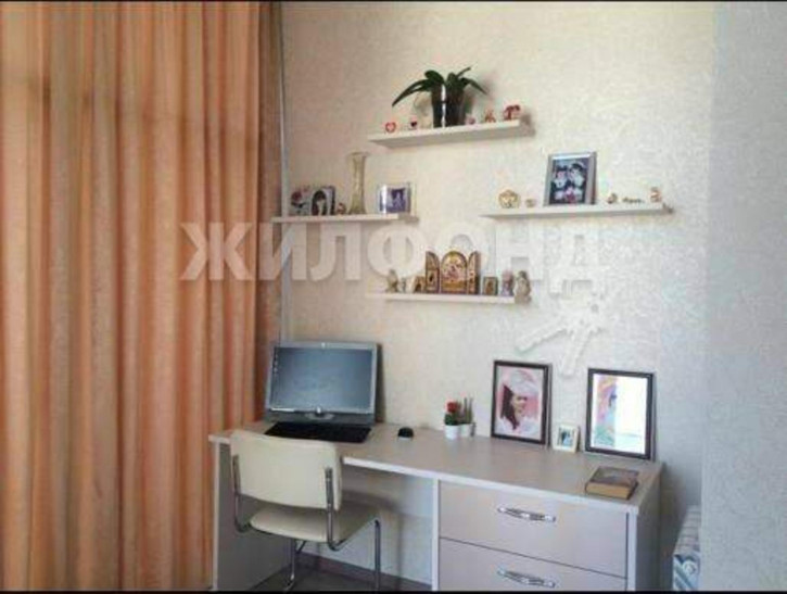 4-комн квартира Красногвардейская улица, д.36