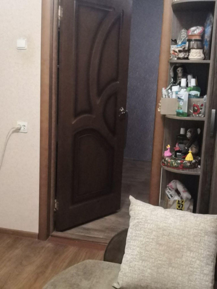 3-комн квартира Мельникова ул, 8