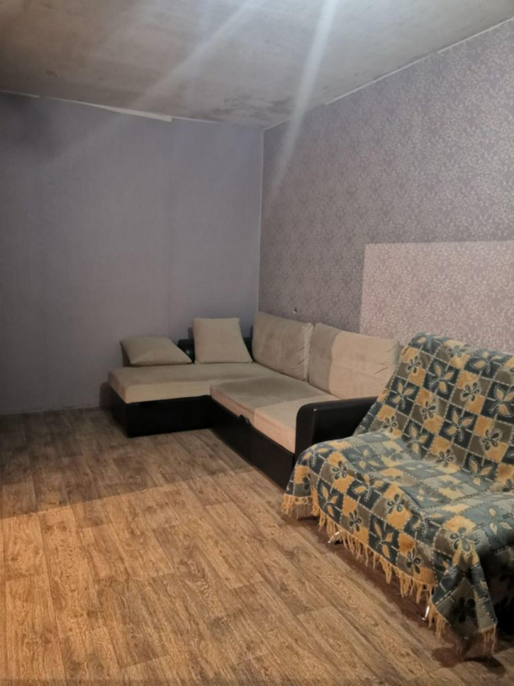 3-комн квартира Мельникова ул, 8