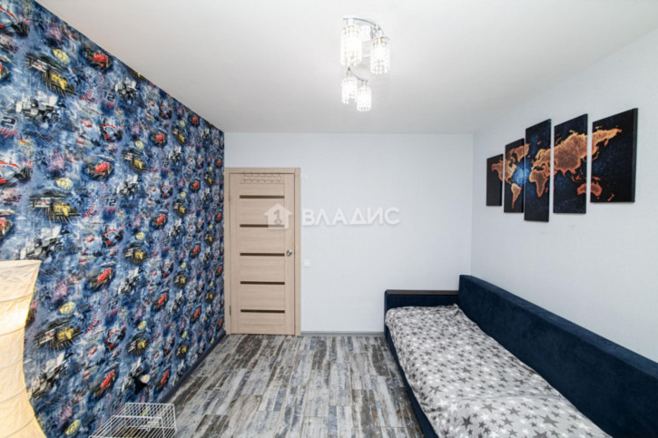 3-комн квартира Арктическая ул, 20